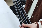 遥控器三脚架手机支架使用方法是什么？如何设置？