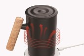 小壶冲充电器的性能如何？使用小壶冲充电器有哪些注意事项？