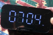 镜面音箱闹钟关闭方法有哪些？