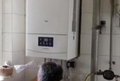 宁运通充电器拆解步骤是什么？拆开后如何检查？