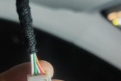 电瓶车电瓶插灯泡的方法是什么？插灯泡过程中需要注意什么？
