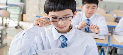 小孩近视如何恢复？有效的方法有哪些？  第3张