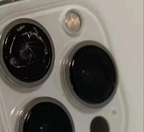摔坏了手机前面摄像头怎么办？维修和更换的建议是什么？  第2张