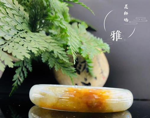 智能手表和玉镯一起佩戴的注意事项是什么？  第1张